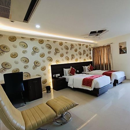 Holiday Residency Coimbatore Exterior photo